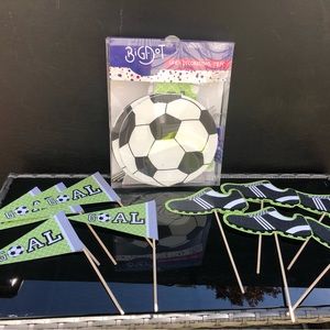 EUC- Soccer Party! Various party decorations